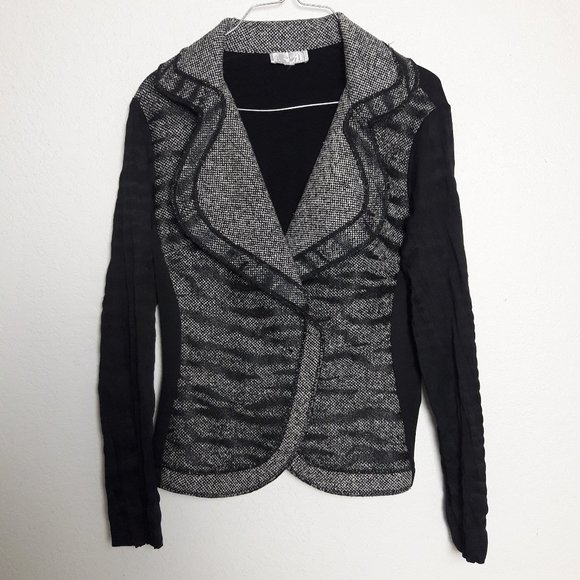 Albert Makali Jackets & Blazers - Albert Makali M Blazer Jacket Color block sleeves